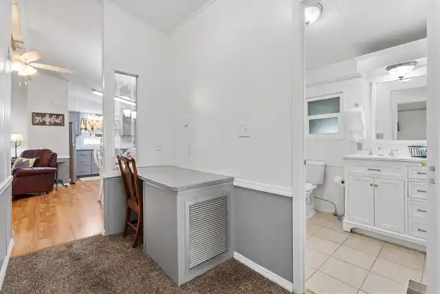 Listing Photo 15