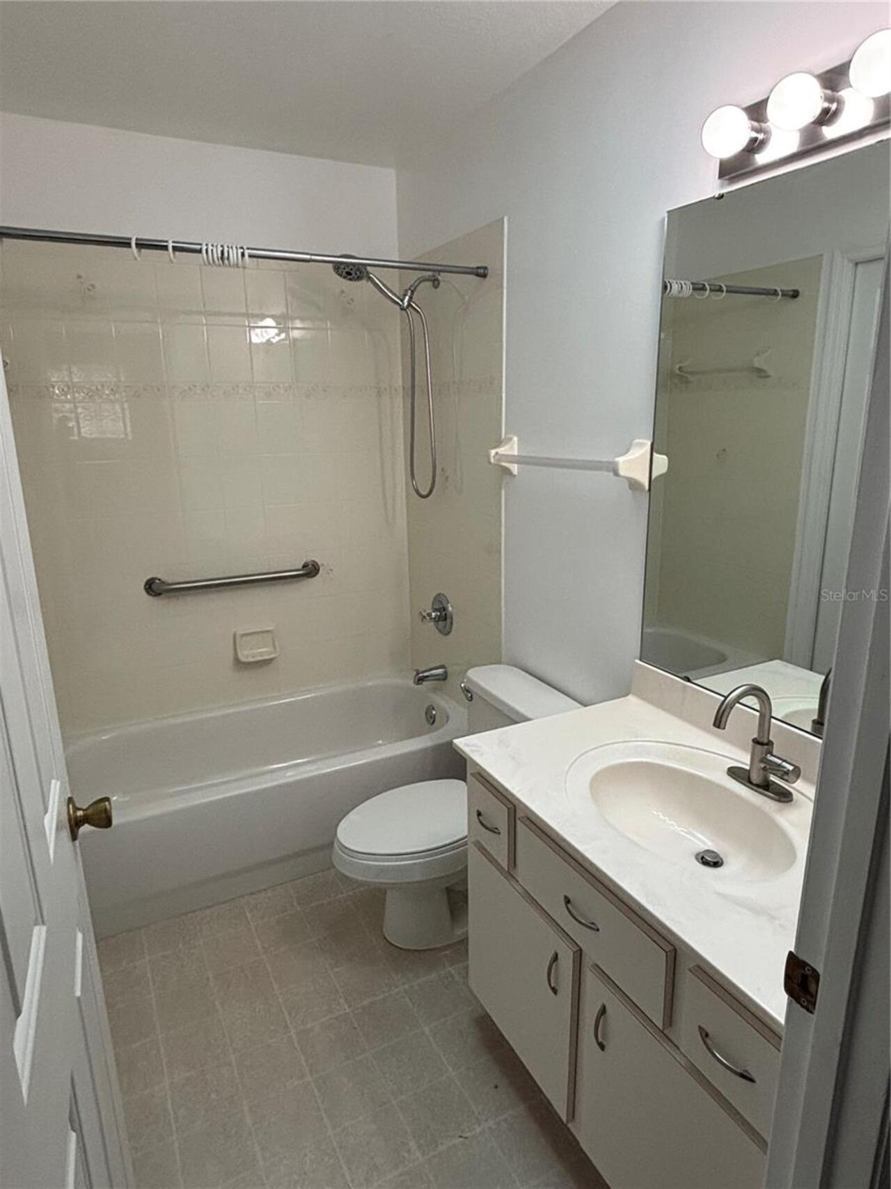 Listing Photo 23
