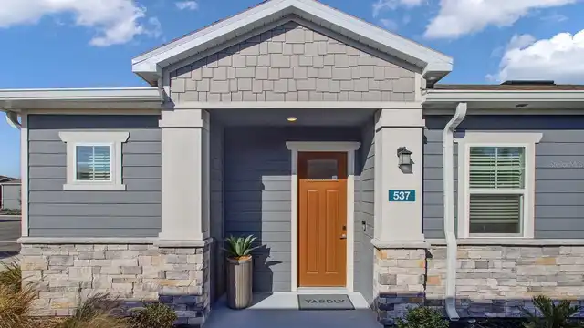 Mount Dora Real Estate