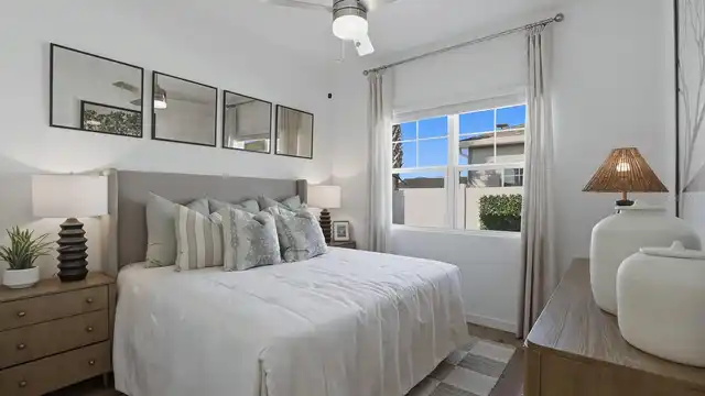 Listing Photo 10