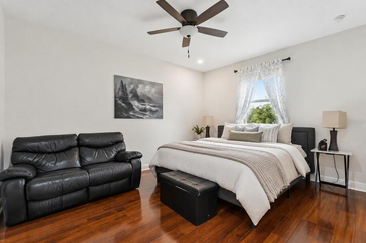 Listing Photo 23