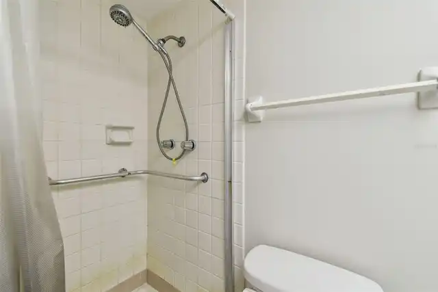 Listing Photo 20