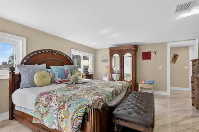 Listing Photo 29
