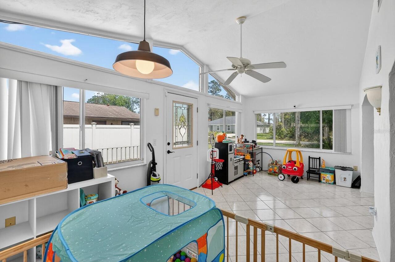 Listing Photo 16