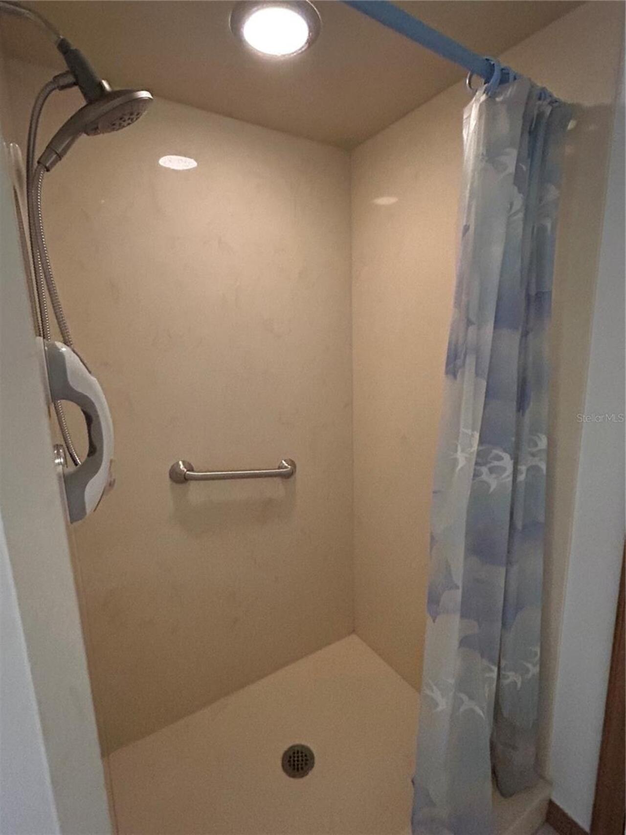 Listing Photo 22
