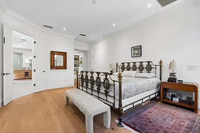 Listing Photo 23