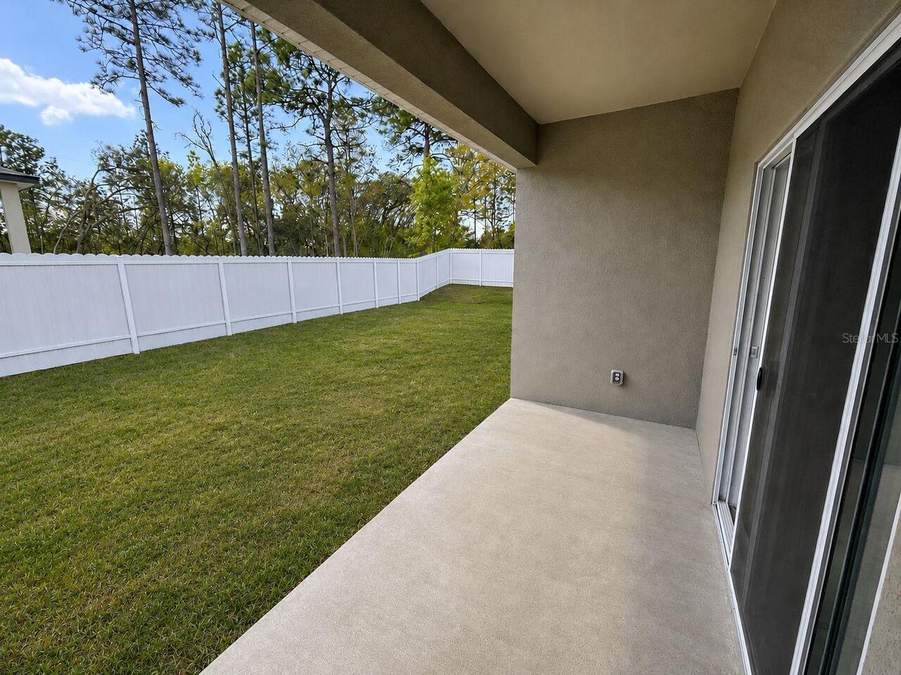 Listing Photo 16