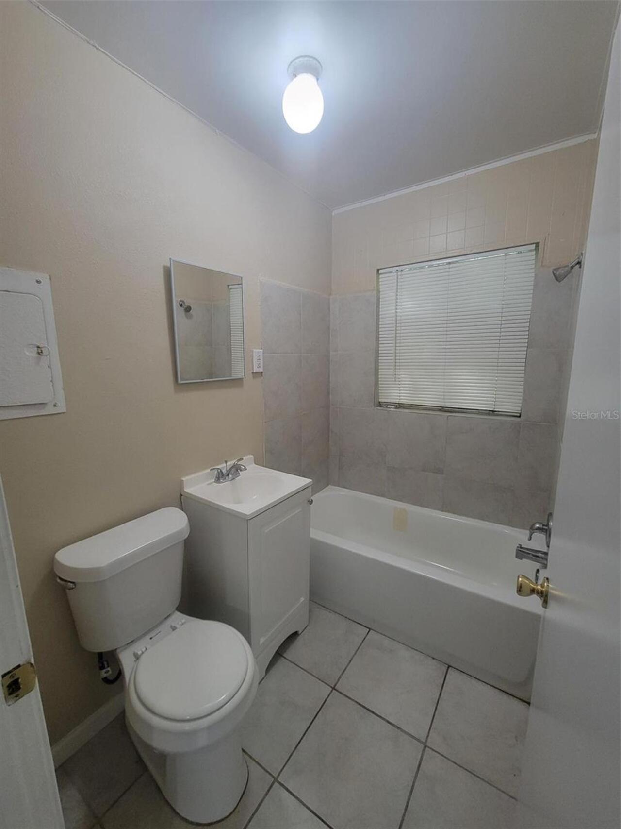 Listing Photo 6