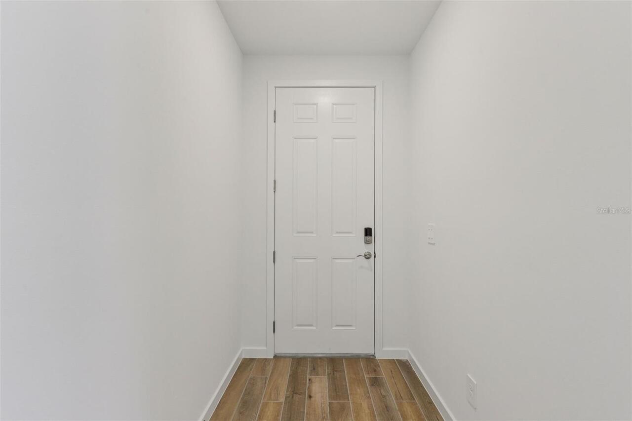 Listing Photo 20