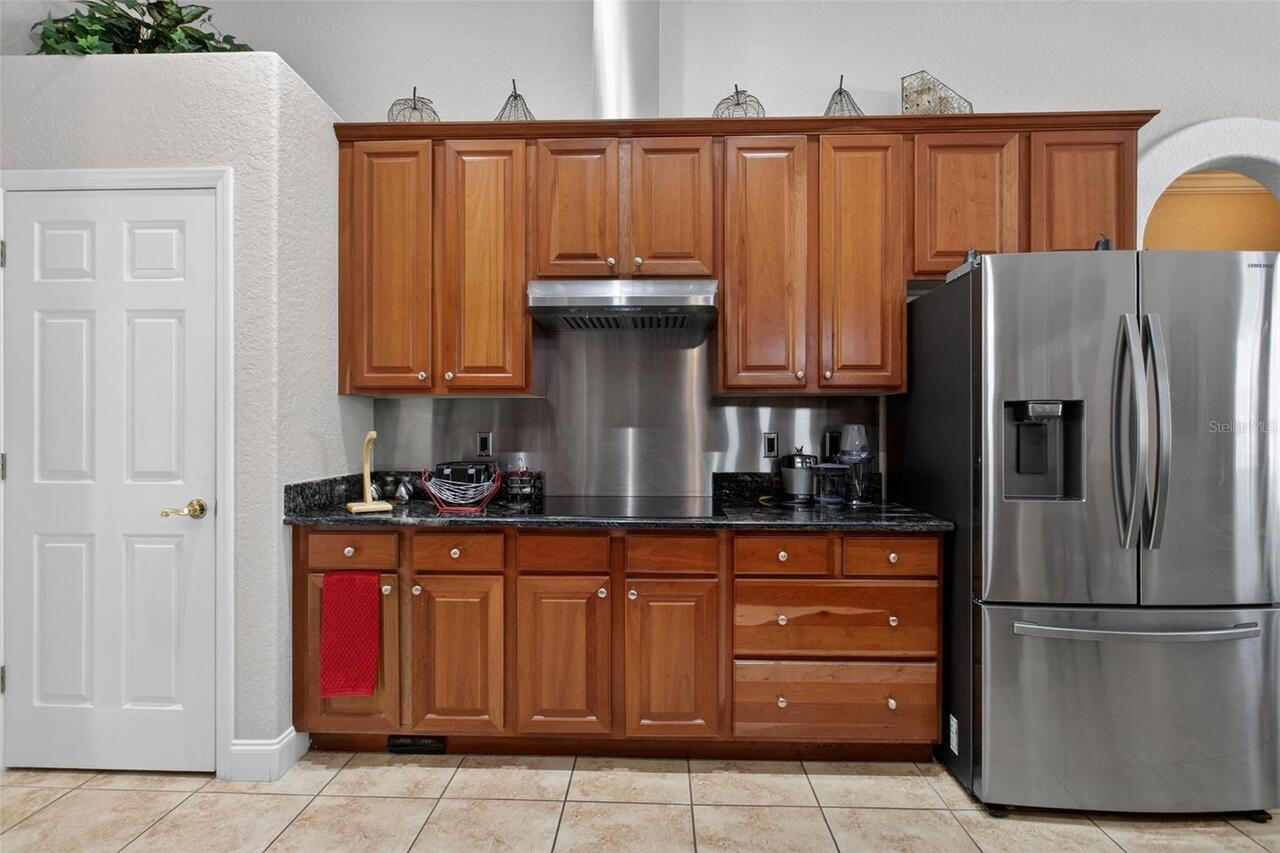 Listing Photo 18