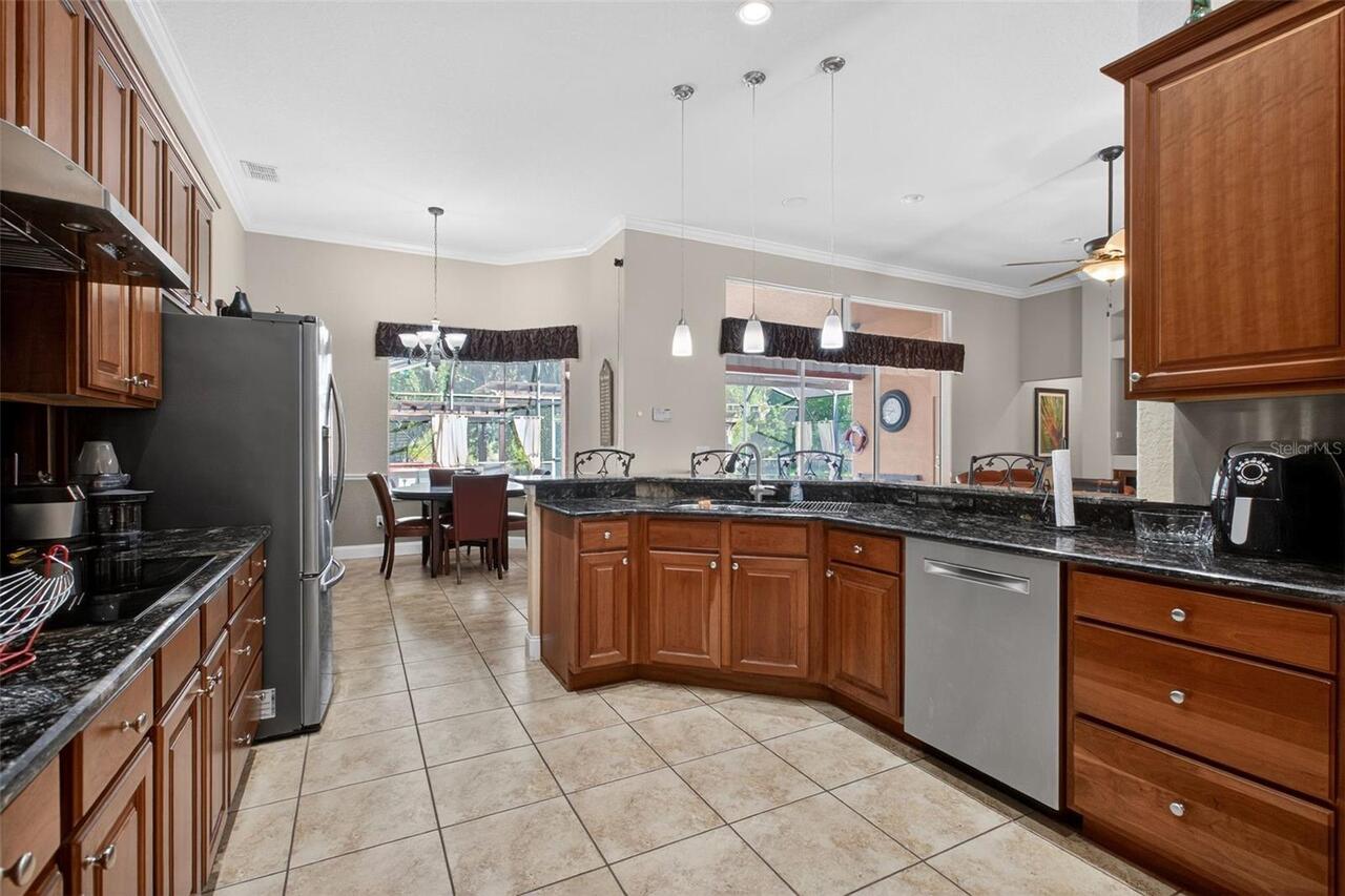 Listing Photo 19