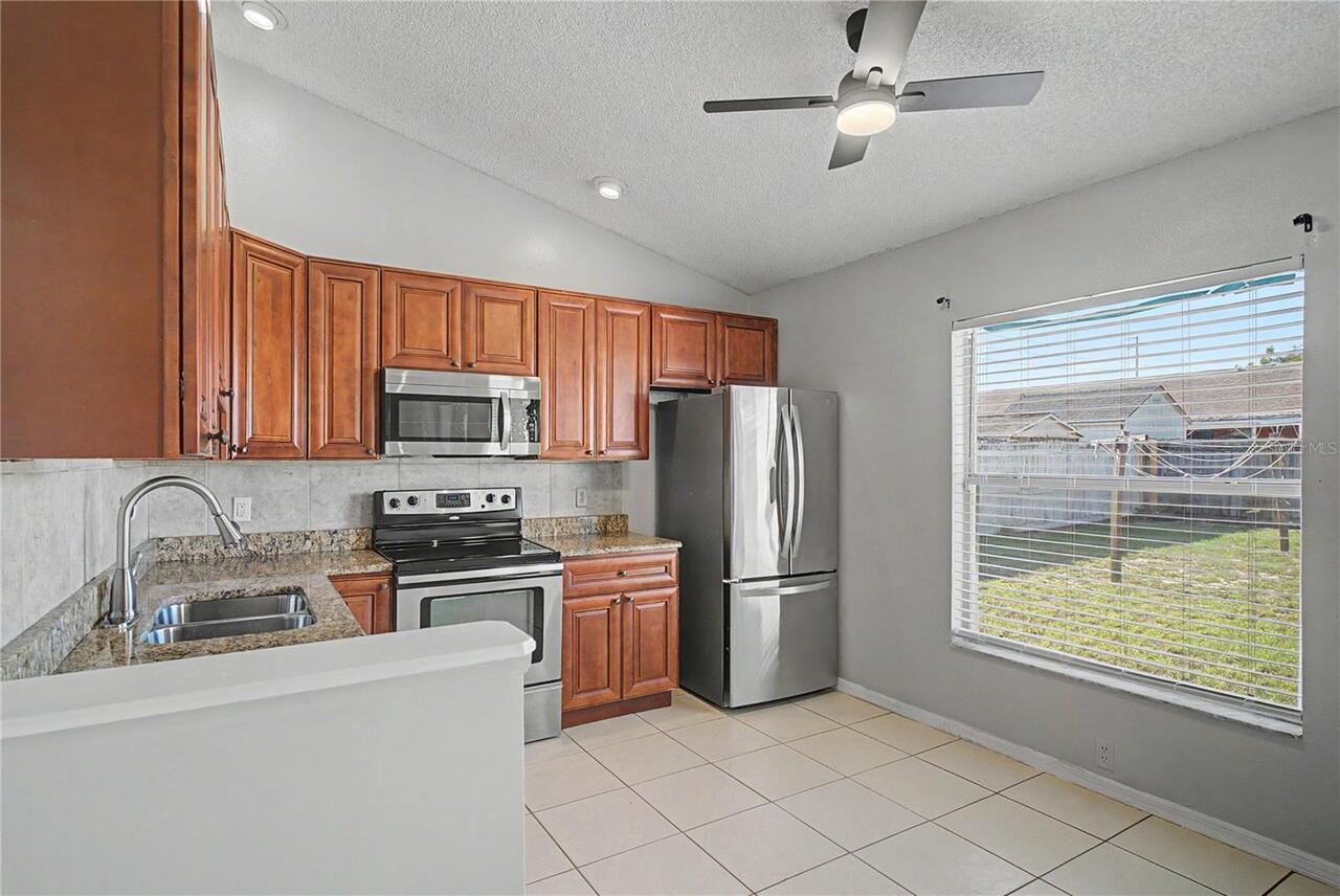 Listing Photo 15