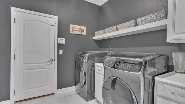 Listing Photo 18