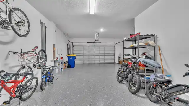 Listing Photo 19