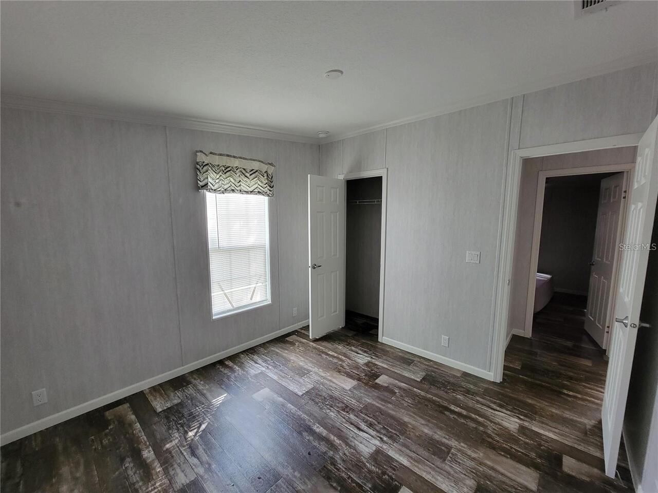 Listing Photo 7