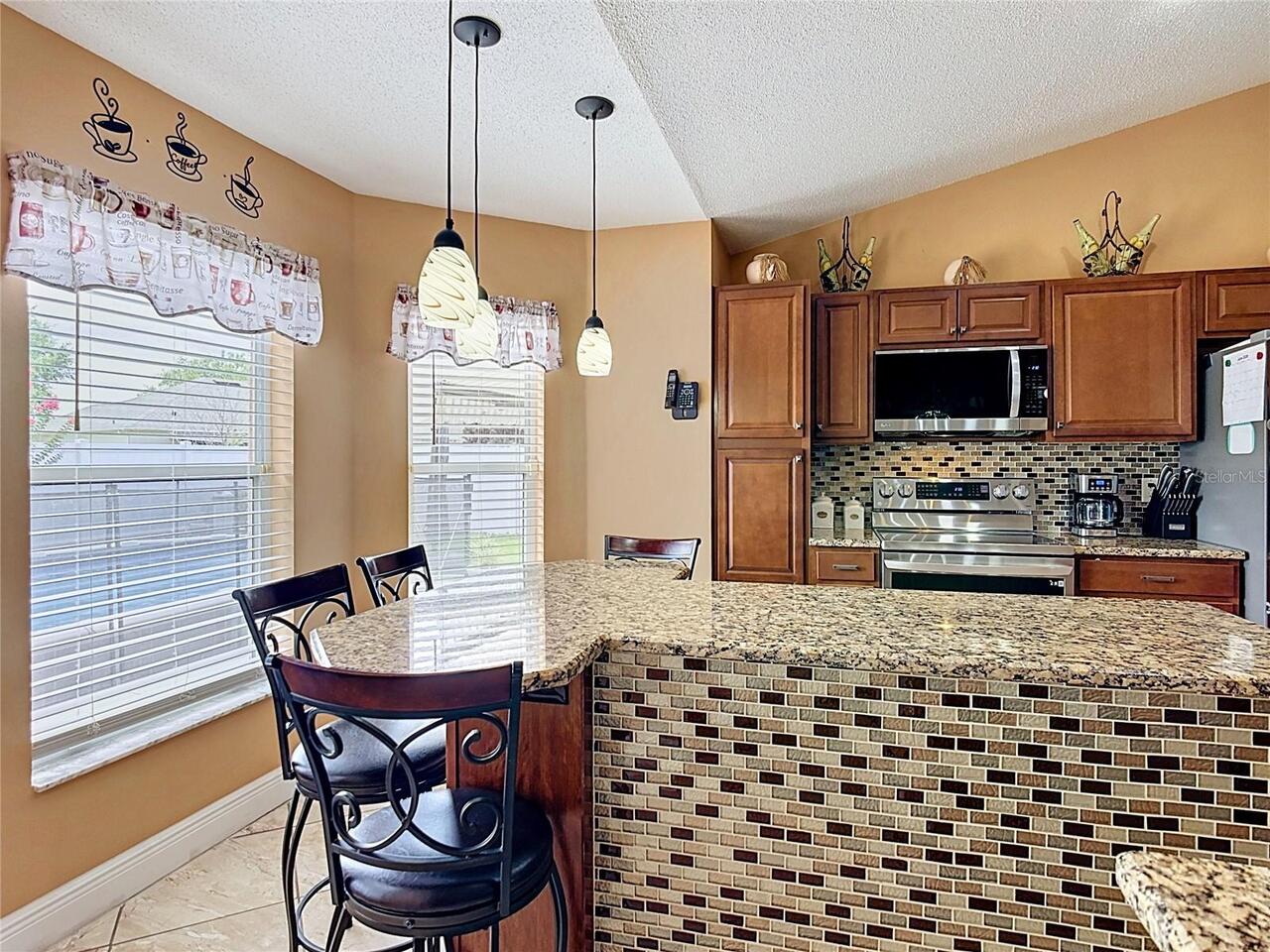 Listing Photo 18