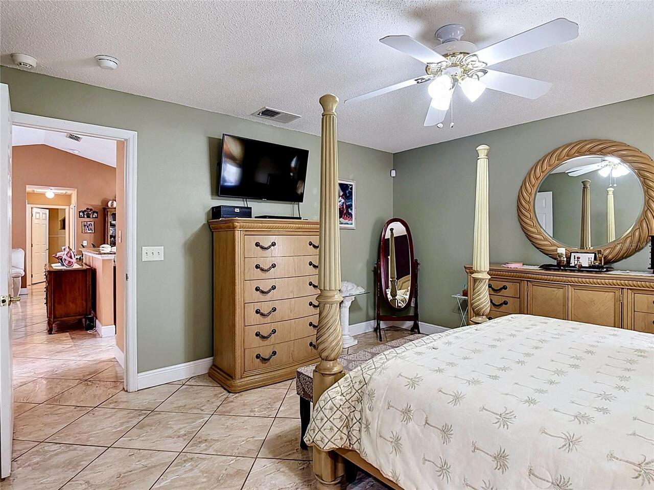 Listing Photo 35
