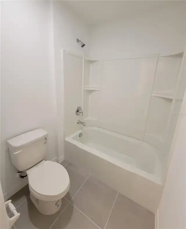 Listing Photo 14