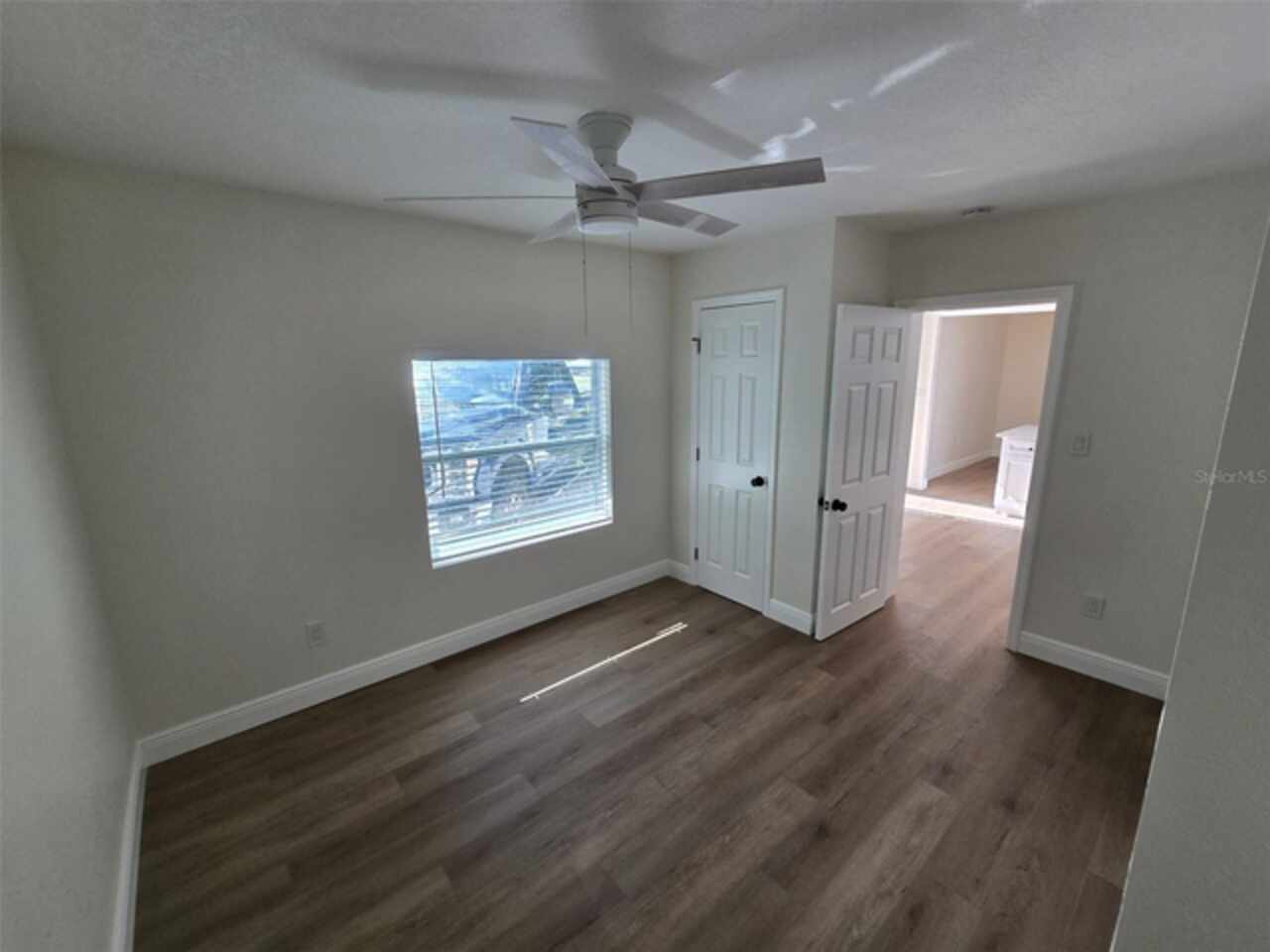 Listing Photo 7