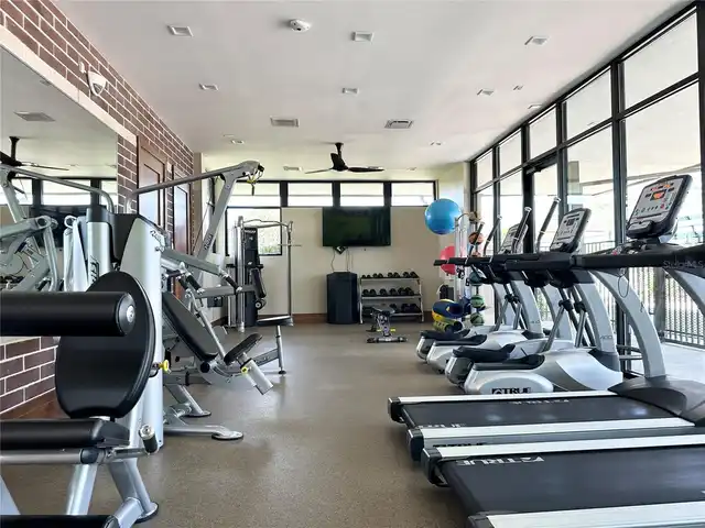 Listing Photo 32
