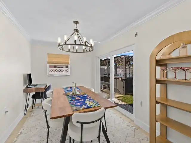 Listing Photo 15
