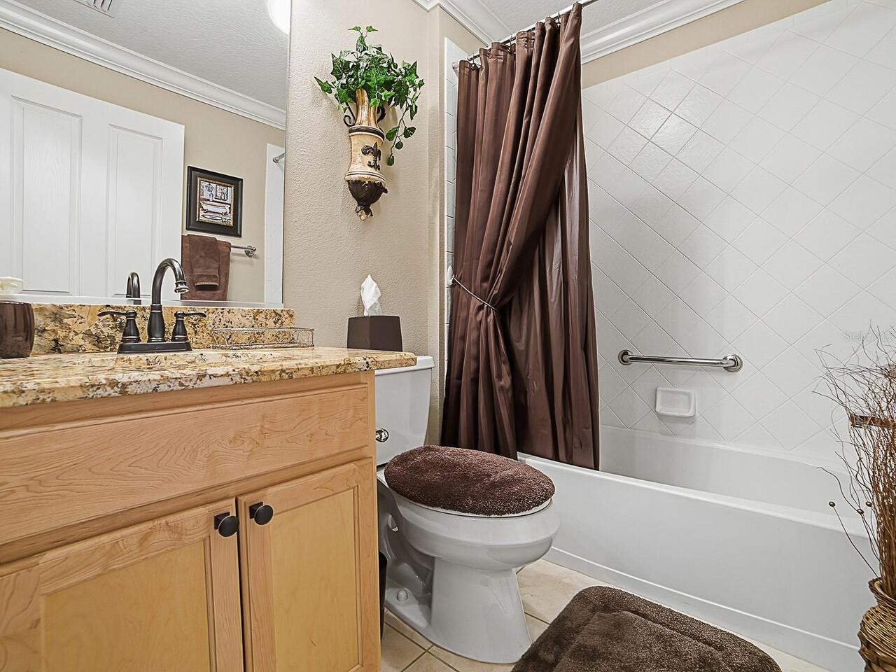 Listing Photo 17