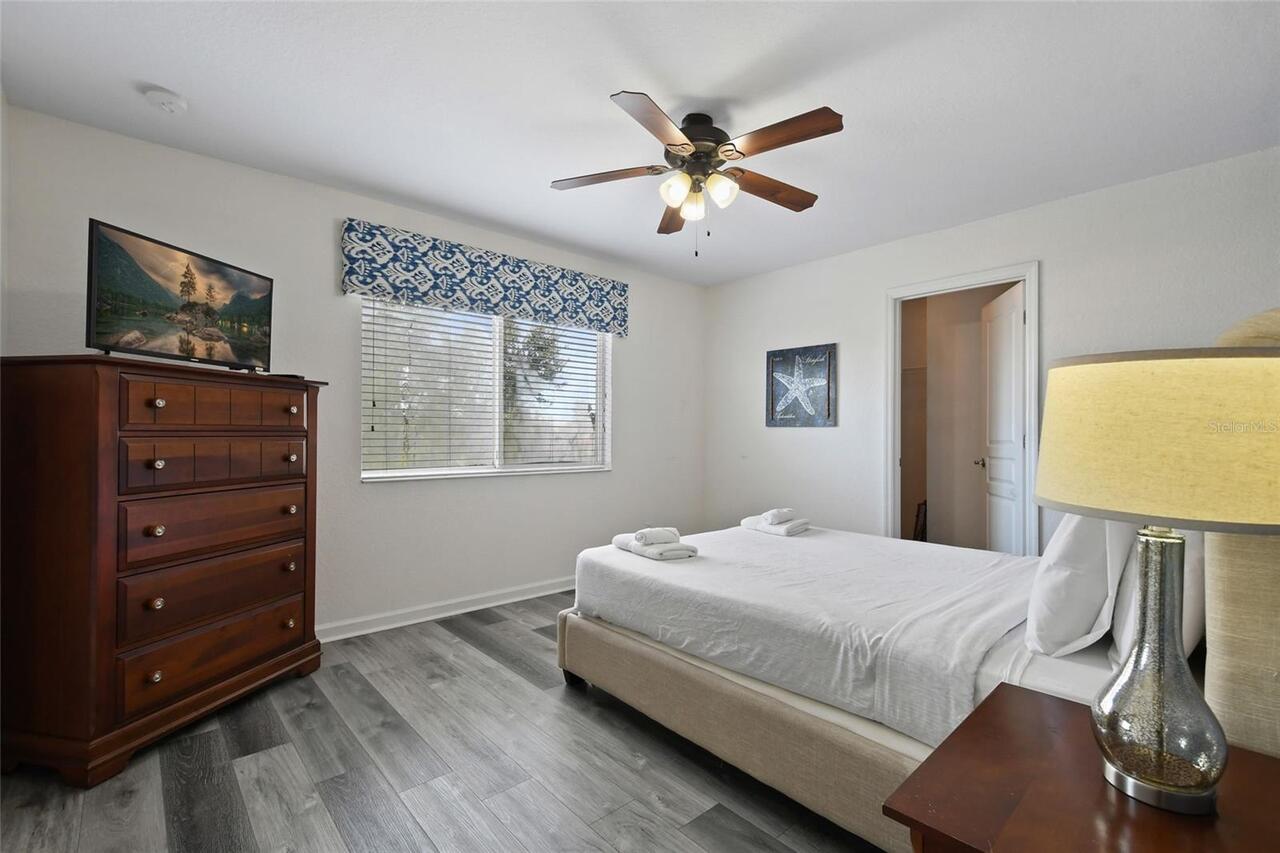 Listing Photo 35