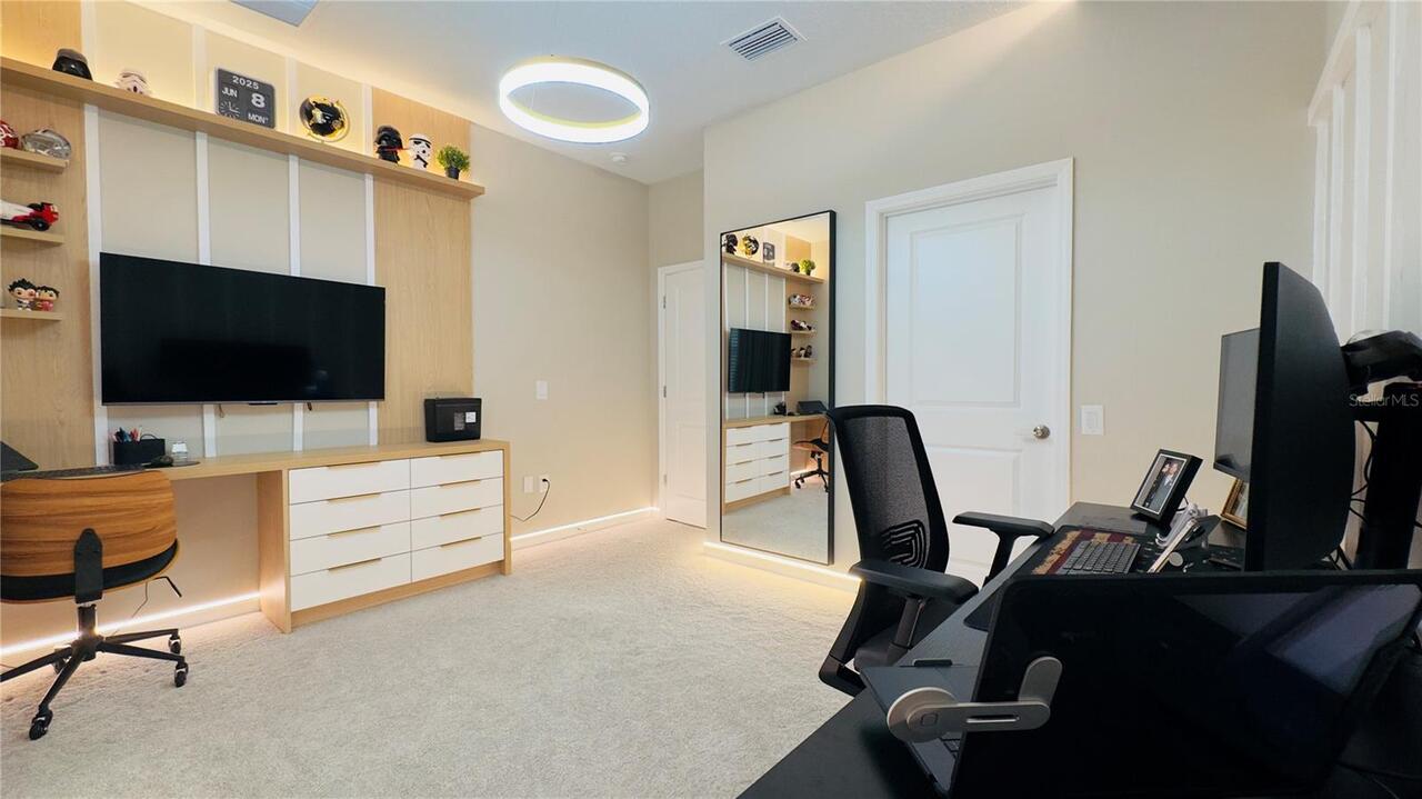 Listing Photo 42