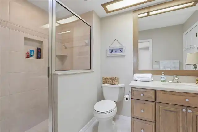 Listing Photo 22