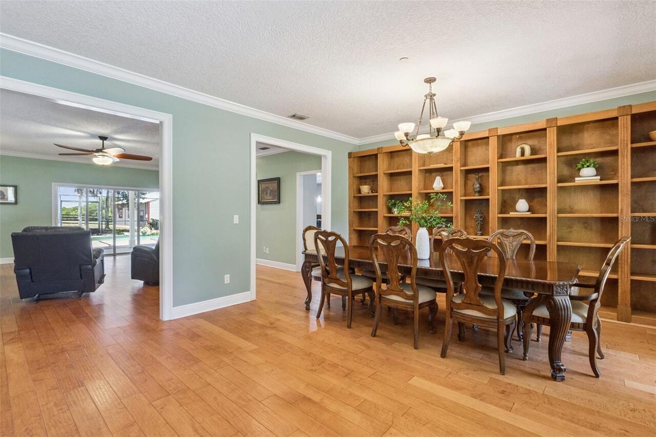 Listing Photo 10