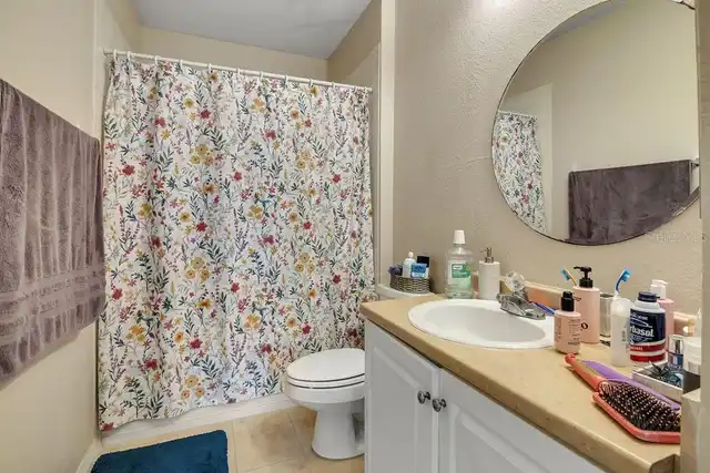 Listing Photo 12