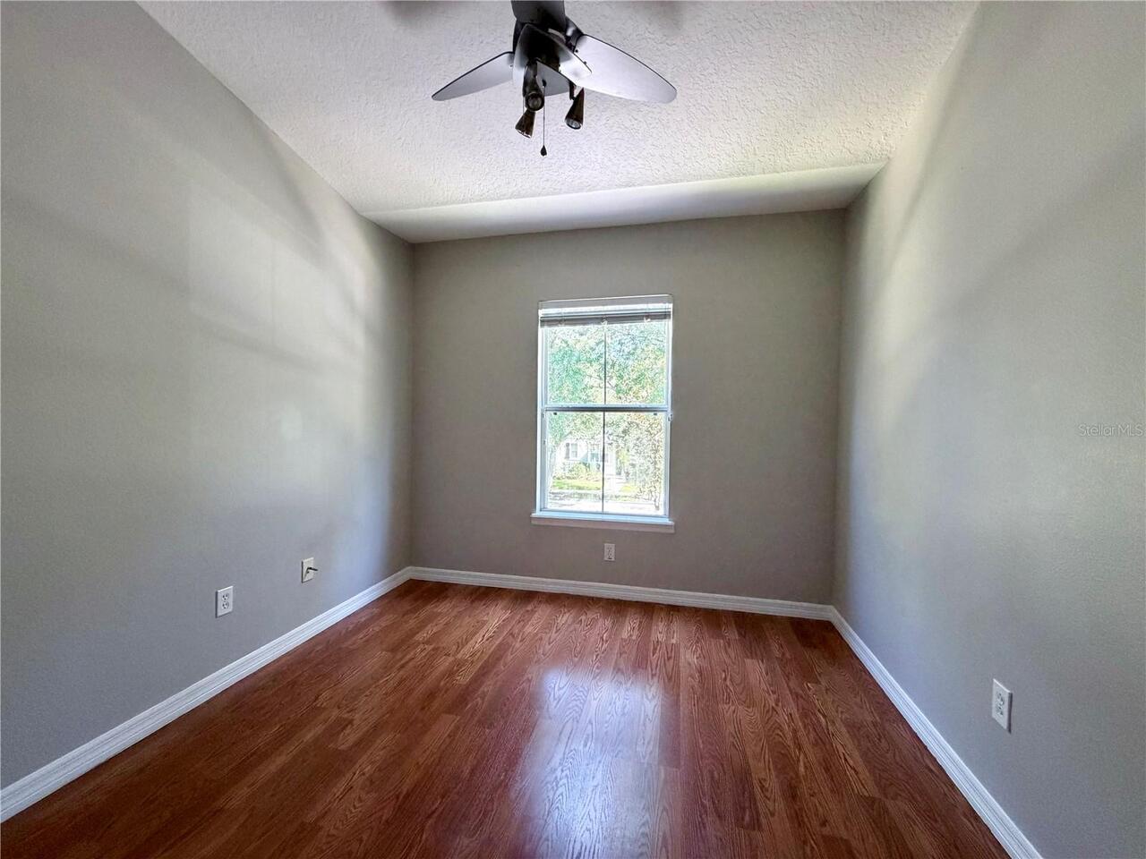 Listing Photo 22