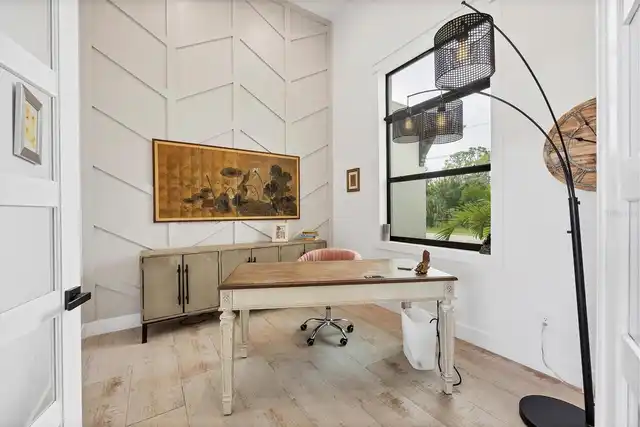 Listing Photo 13