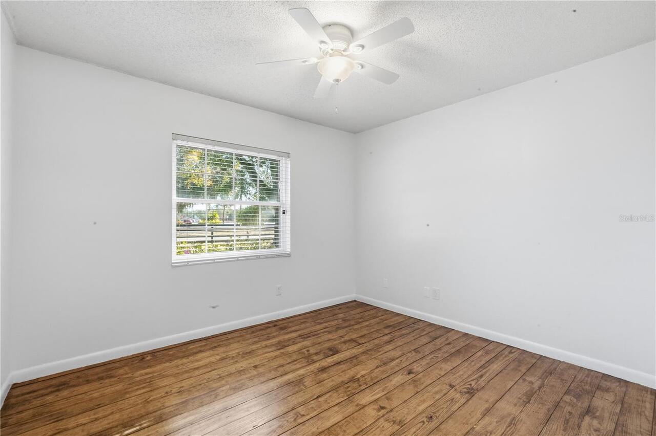 Listing Photo 33