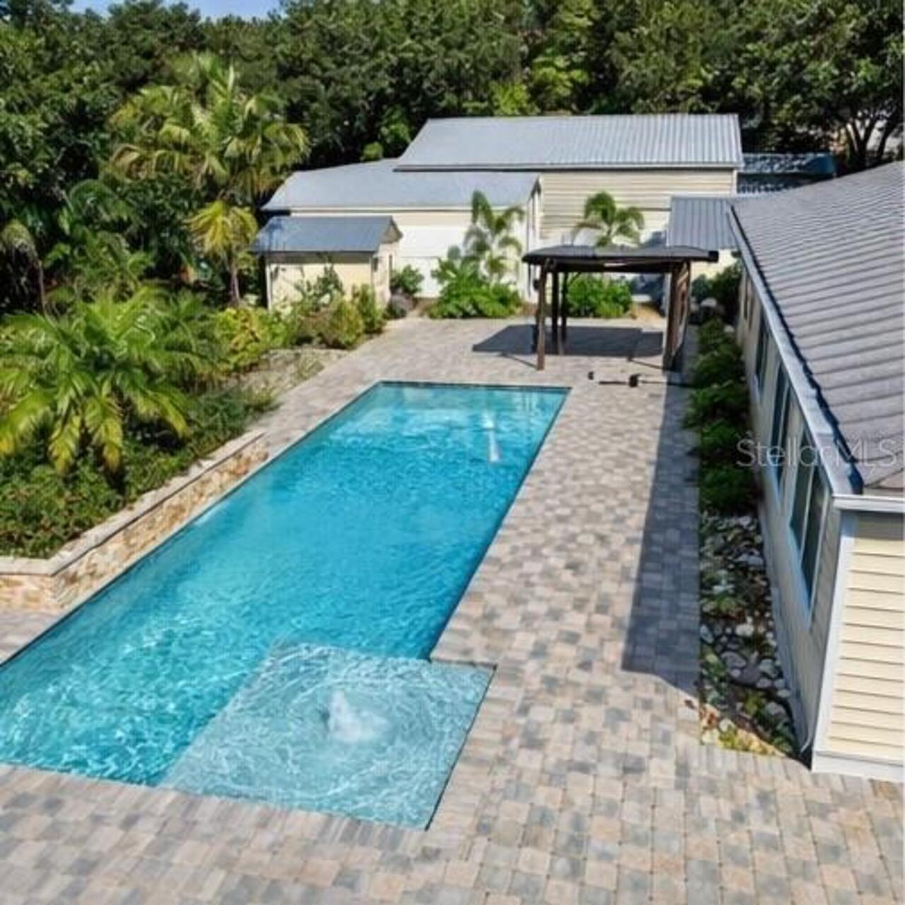 Listing Photo 37