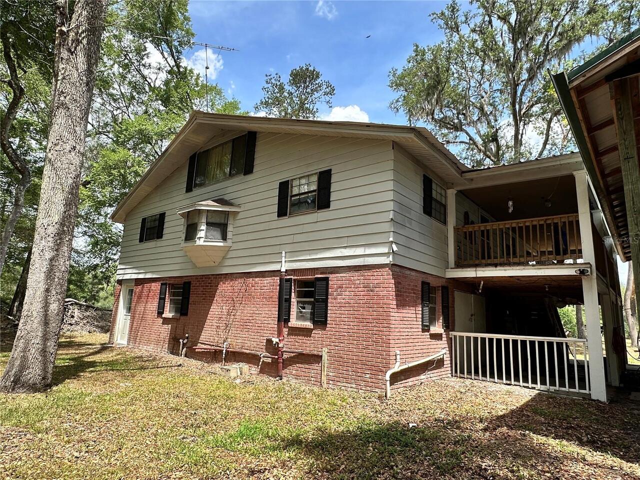 Listing Photo 12