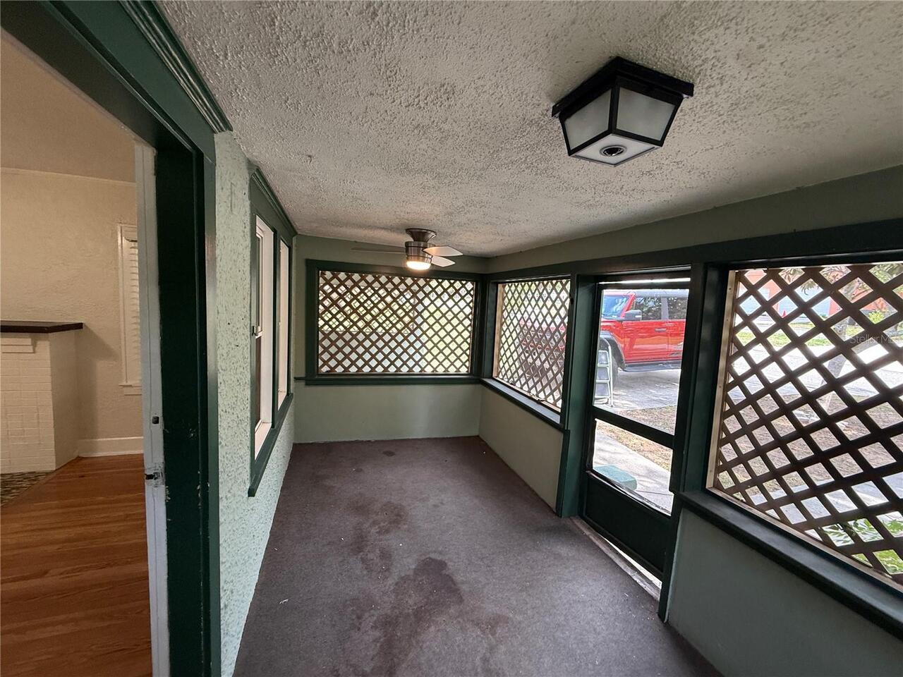 Listing Photo 6