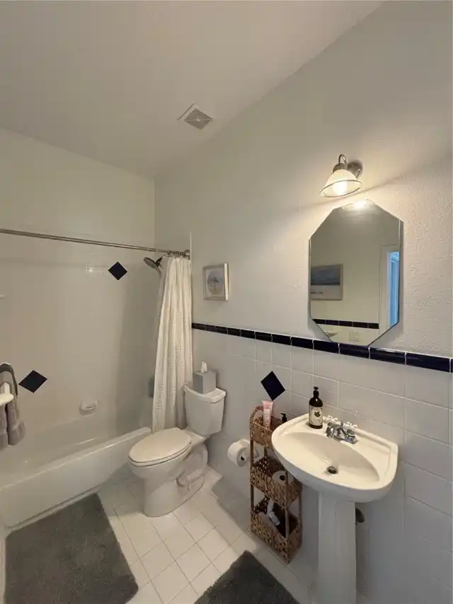 Listing Photo 14