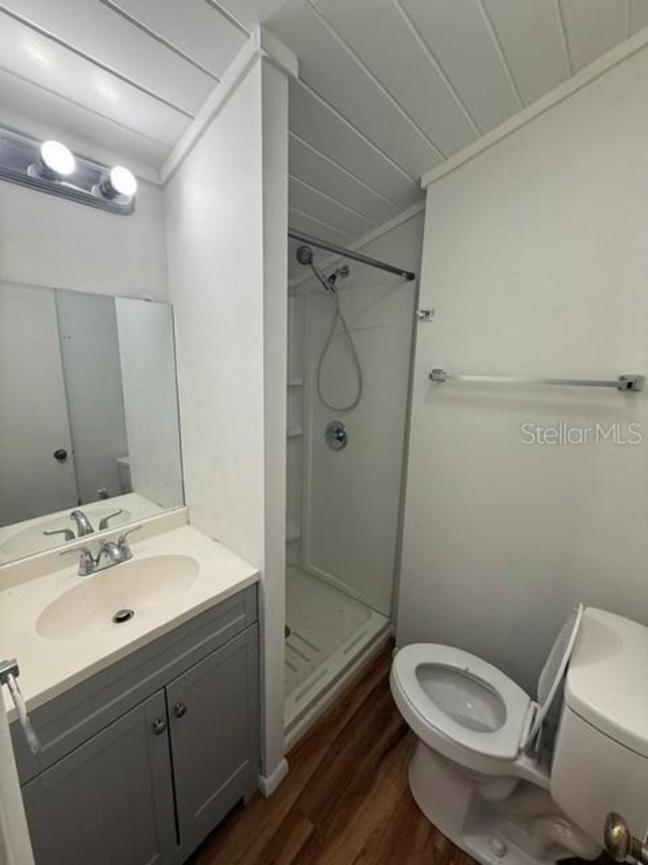 Listing Photo 8