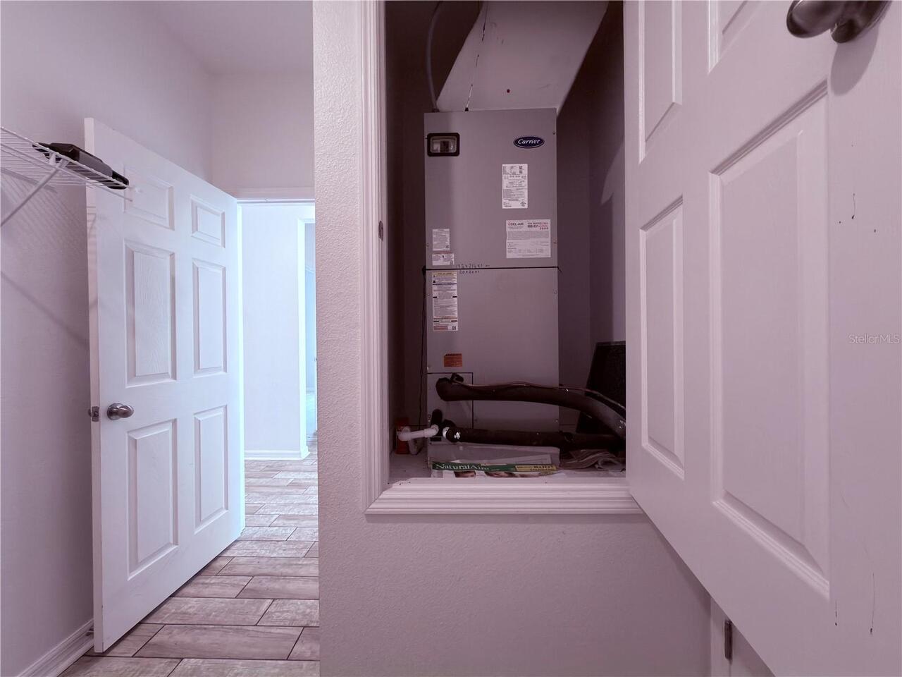Listing Photo 11