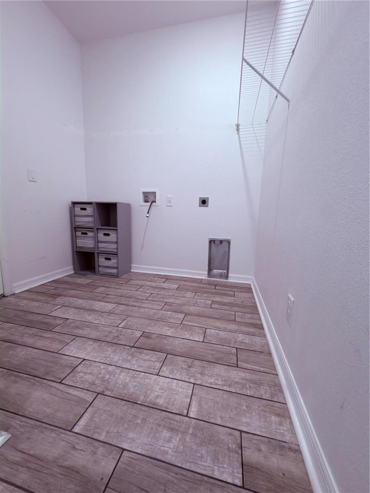 Listing Photo 12
