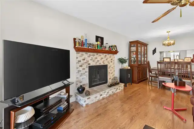 Listing Photo 25