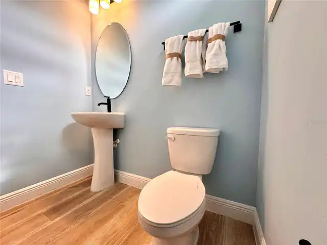 Listing Photo 9