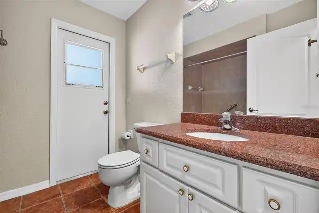 Listing Photo 28