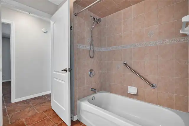 Listing Photo 31
