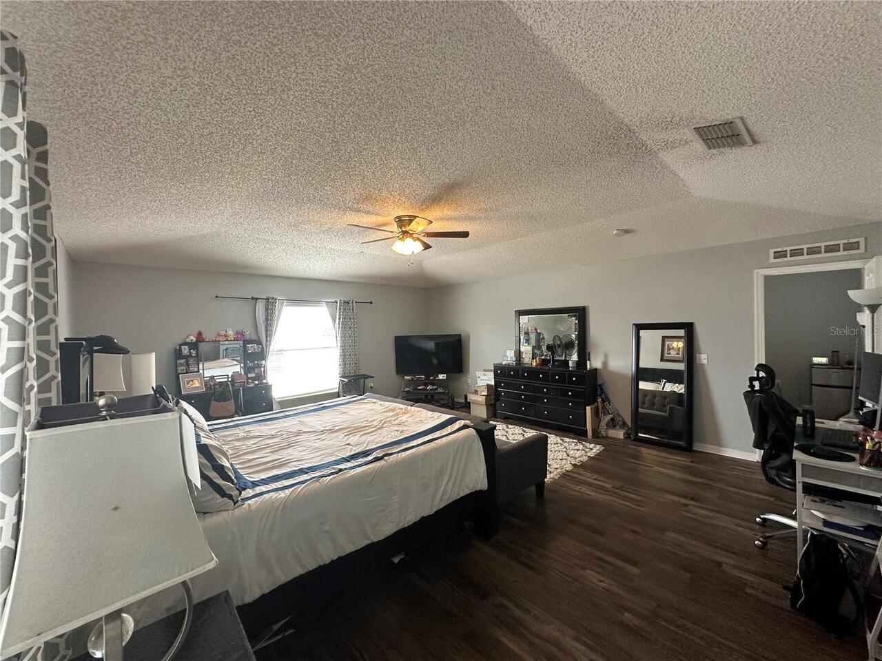 Listing Photo 33