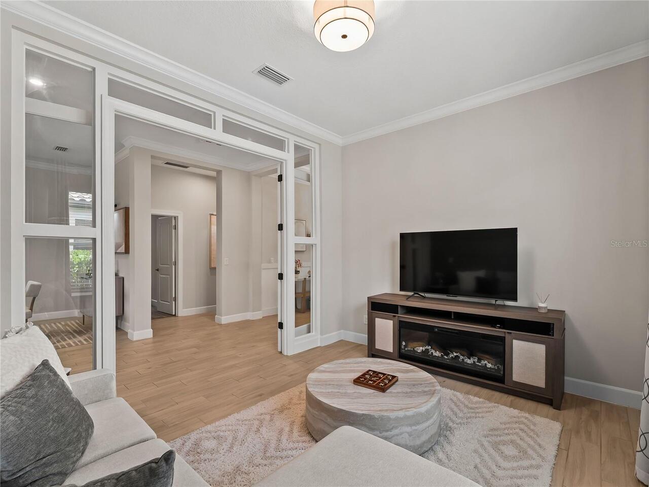 Listing Photo 18