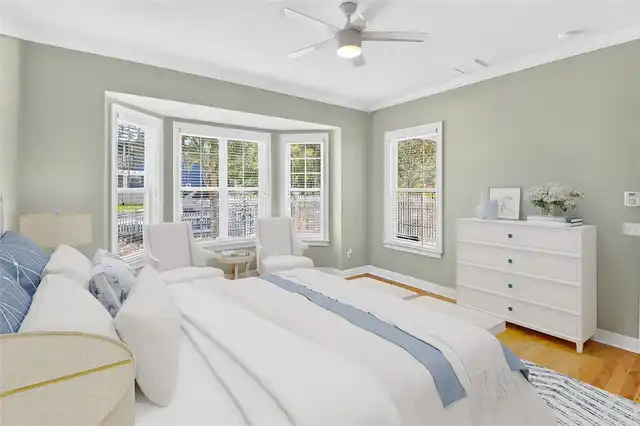 Listing Photo 14