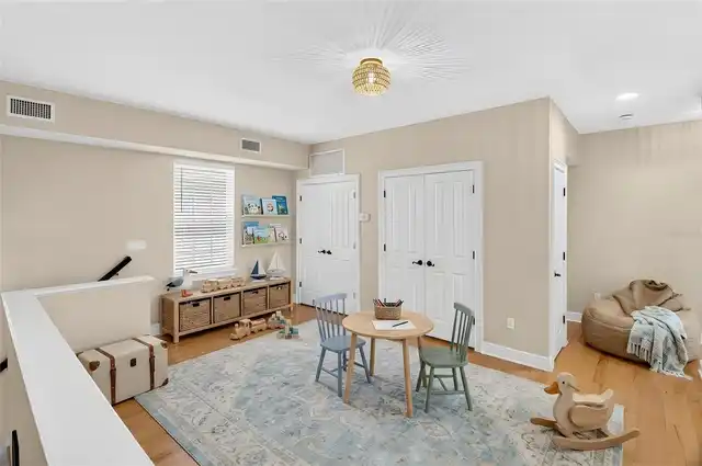 Listing Photo 24