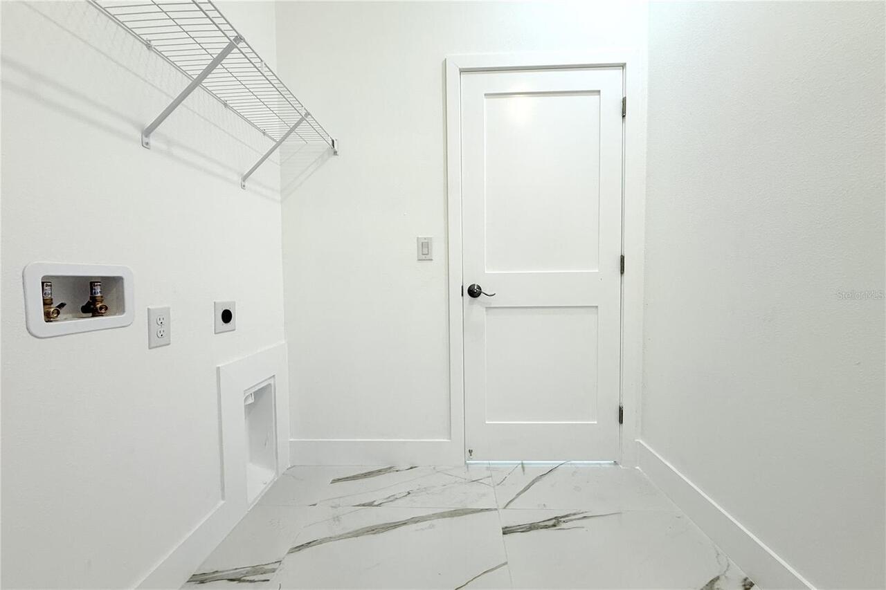 Listing Photo 34